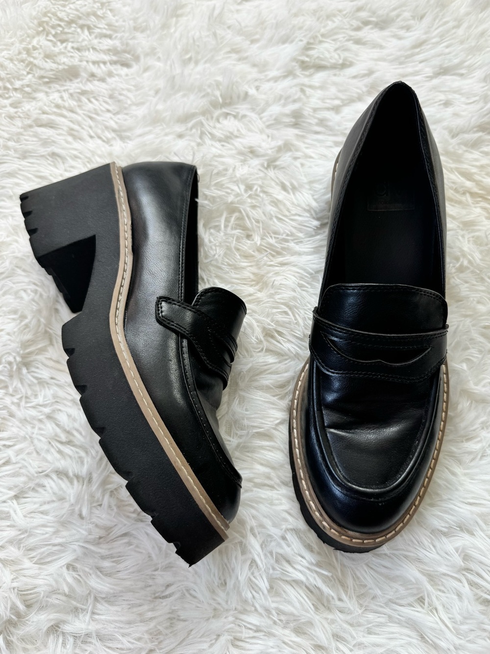 Dolce Vita Tammy Platform Lug Sole Loafers Womens Size 9 Black‎ Chunky Y2K